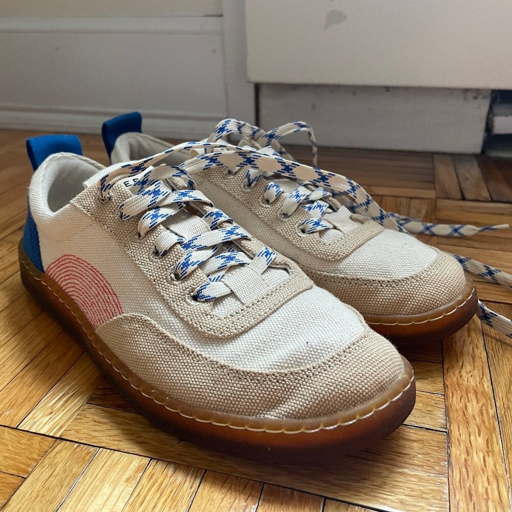 Everlane The Tread-Bare Sneaker - size 7